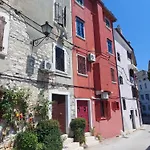 Studio Sea And The City